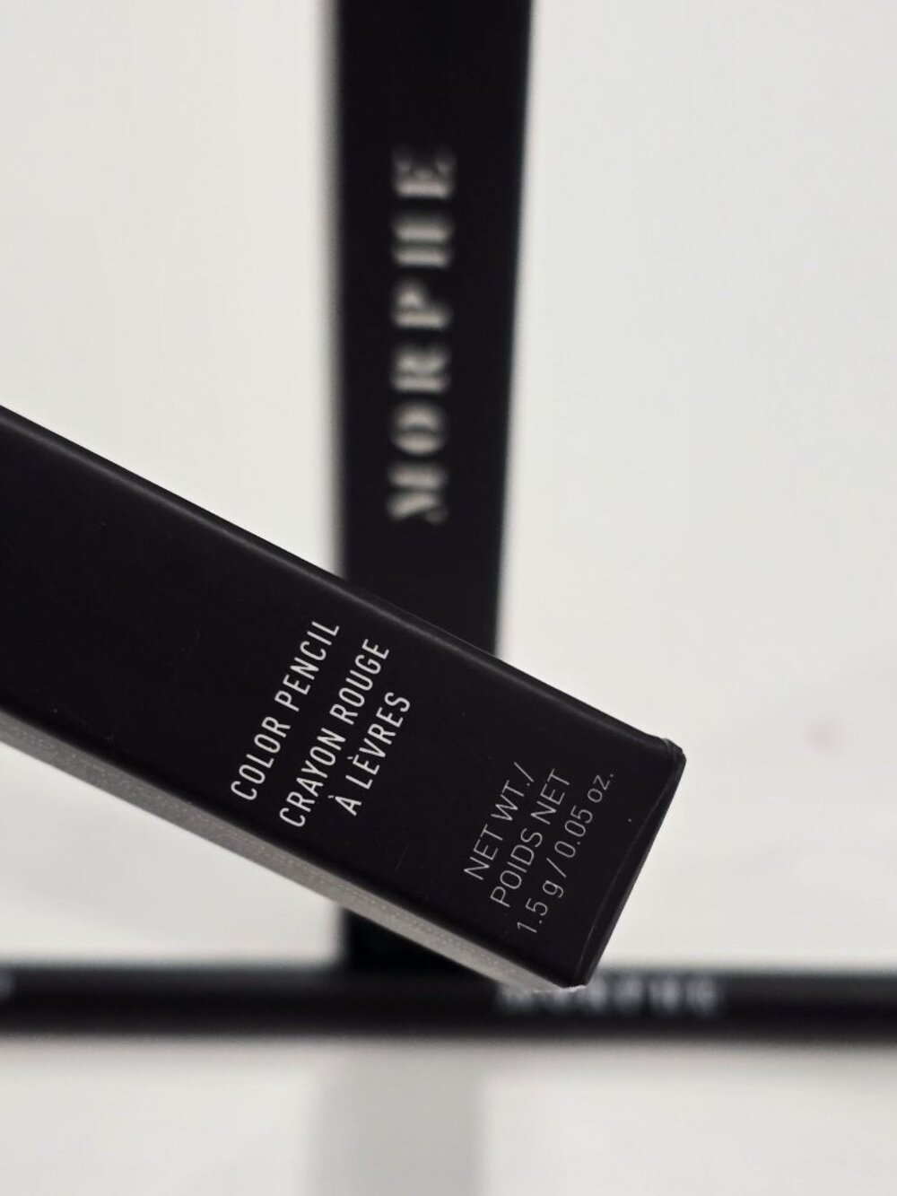 Morphe ✦ Harper Color Pencil ✦ Electric Blue Creamy Long‑Wear Lip Eye Liner 1.5g - Picture 3 of 8